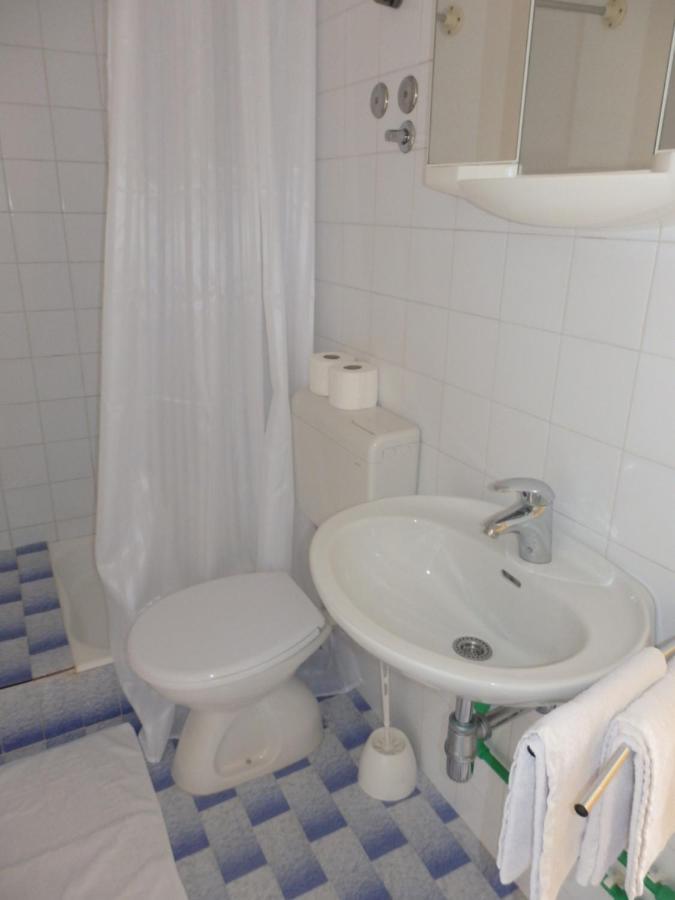 Apartmani Stipan Brela Ngoại thất bức ảnh